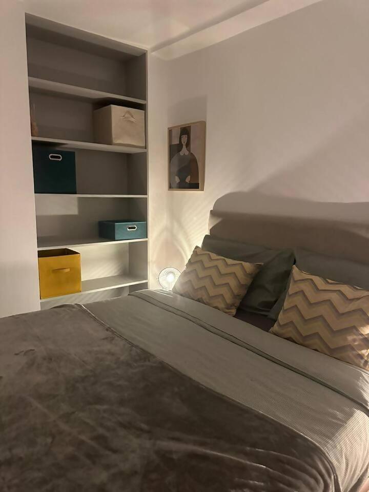 Stylish Renovated Apartment In Chiado Lisboa 外观 照片